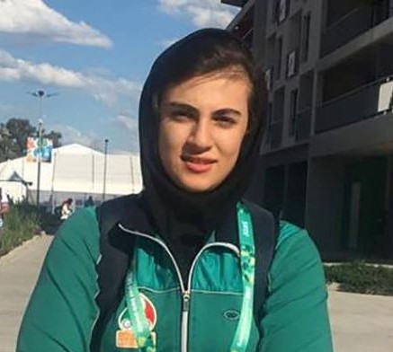 عضو تیم جودو جوانان ایران که نتوانست در المپیک برابر رقیبانش مبارزه کند به عنوان پرچمدار ایران در مراسم اختتامیه انتخاب شد.